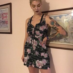 Forever 21 floral print dress